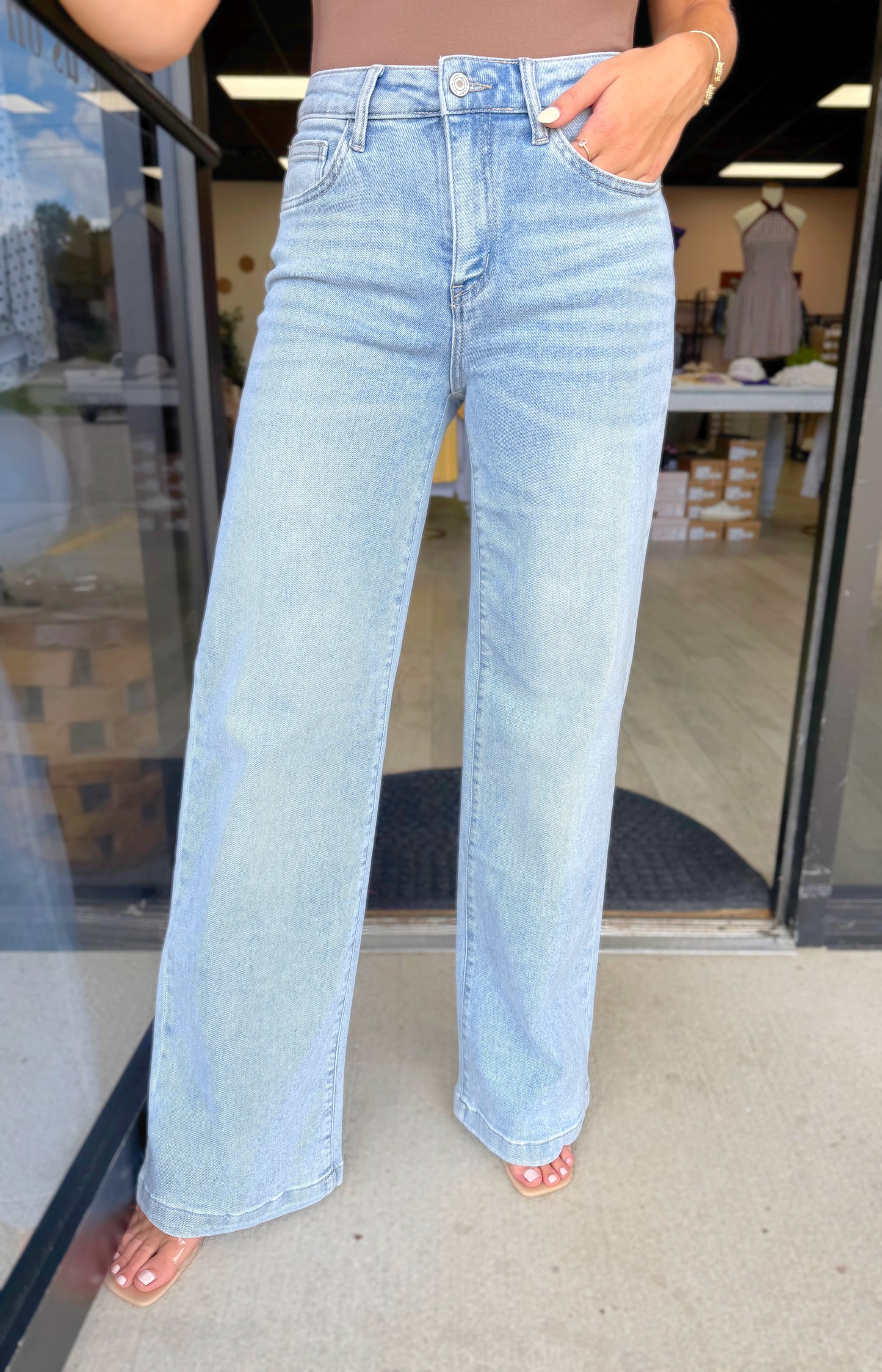 Vervet Optimistic Jeans
