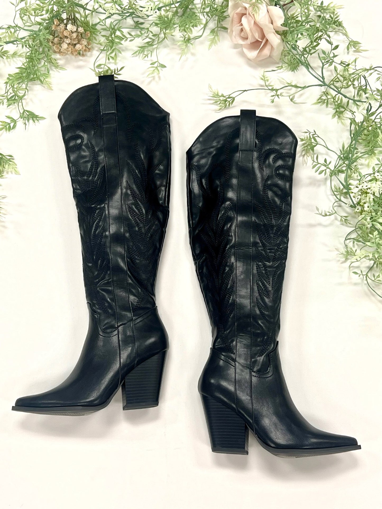 Oasis Bronco Boots