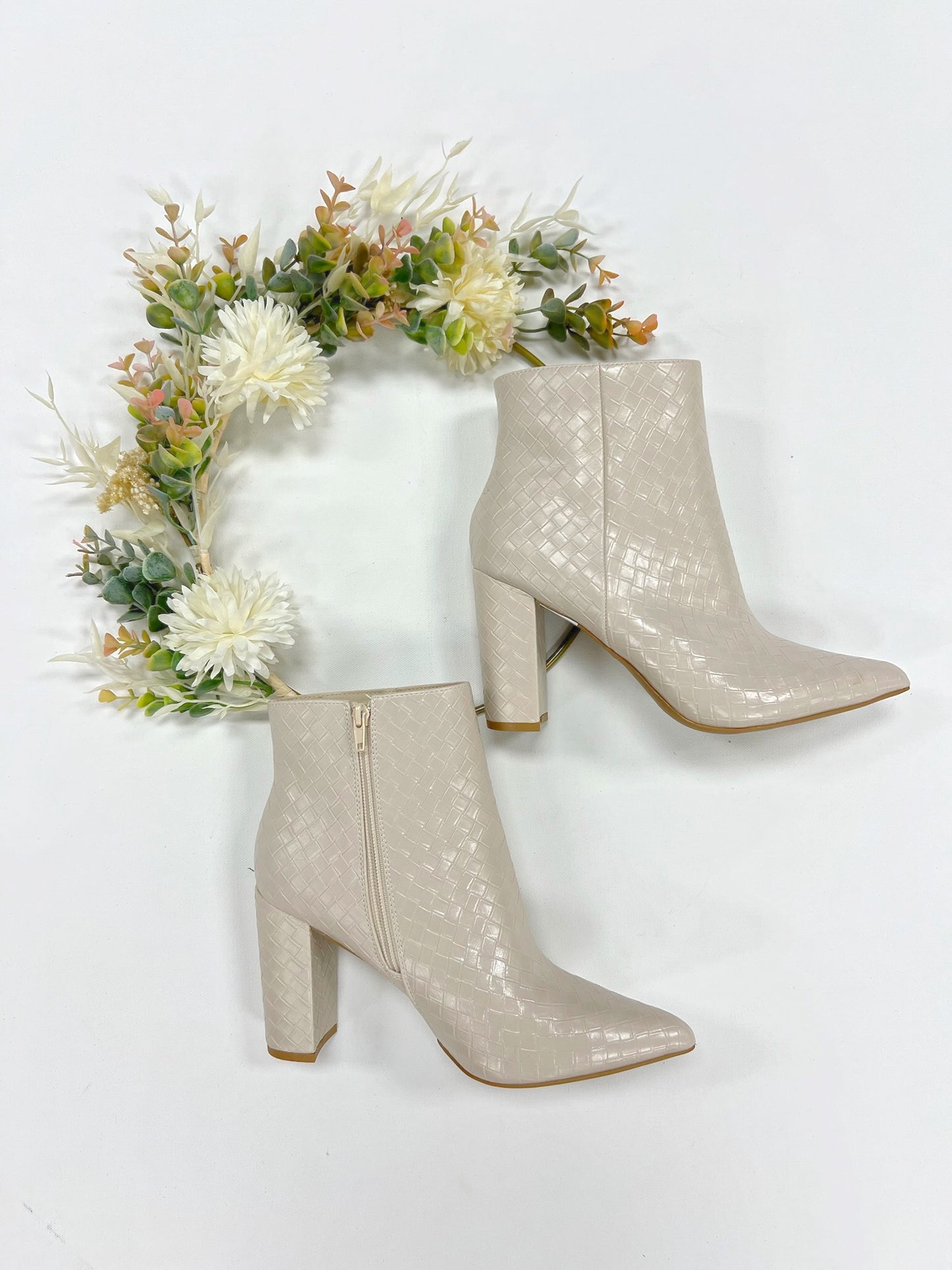 Bamboo Bellflower Booties