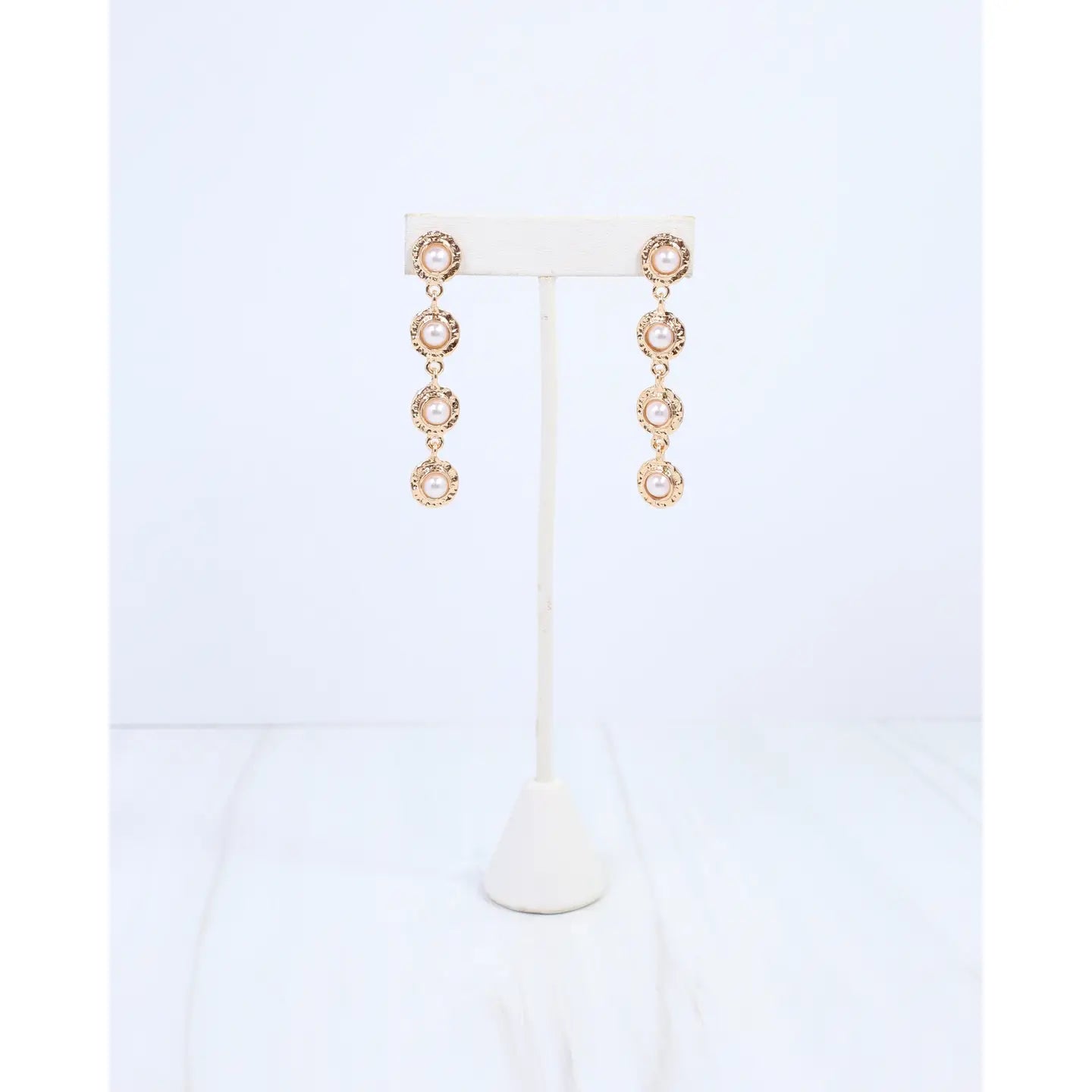 Aella Pearl Earrings