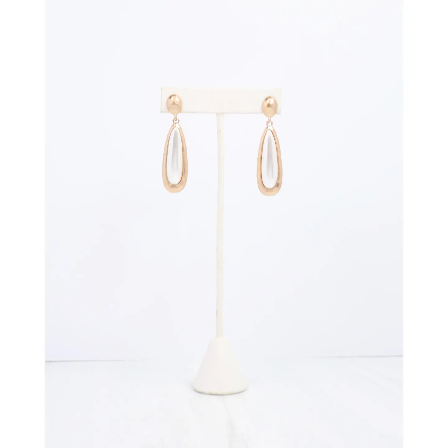 Inverell Pearl Earrings