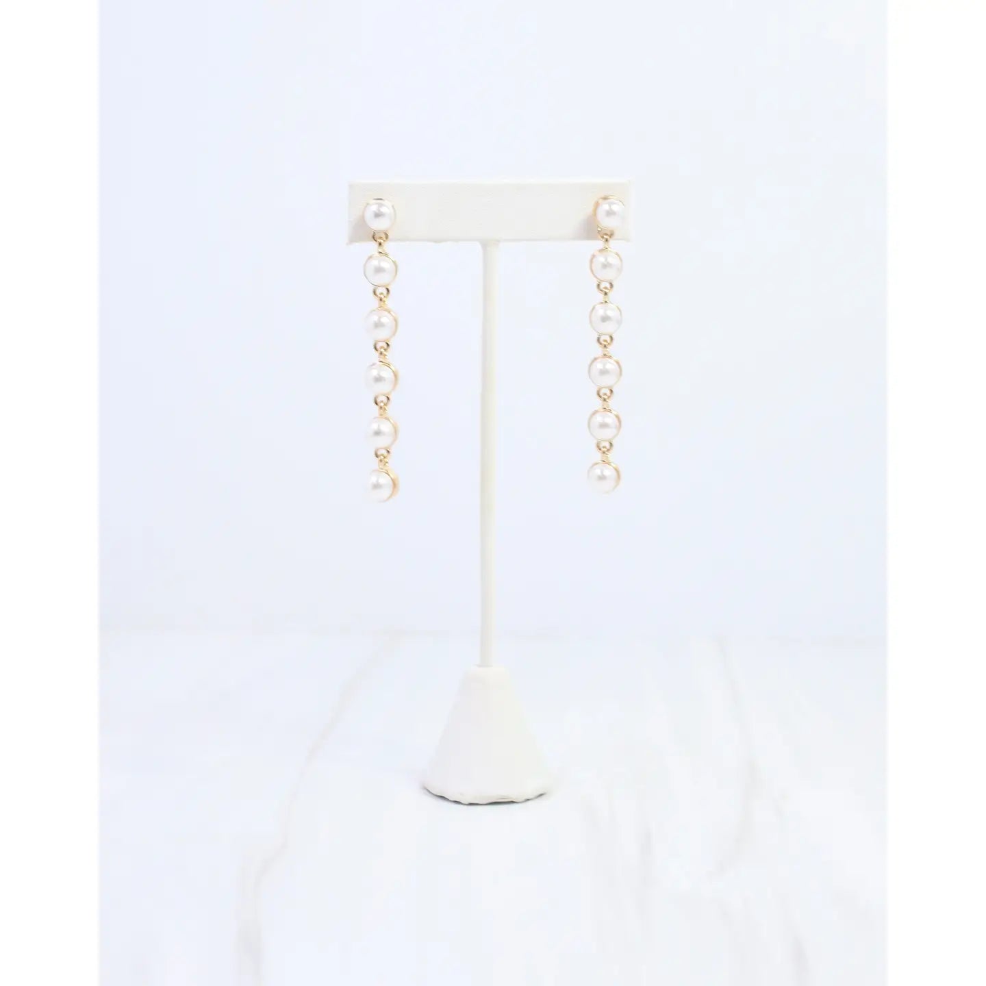Julianne Pearl Earrings