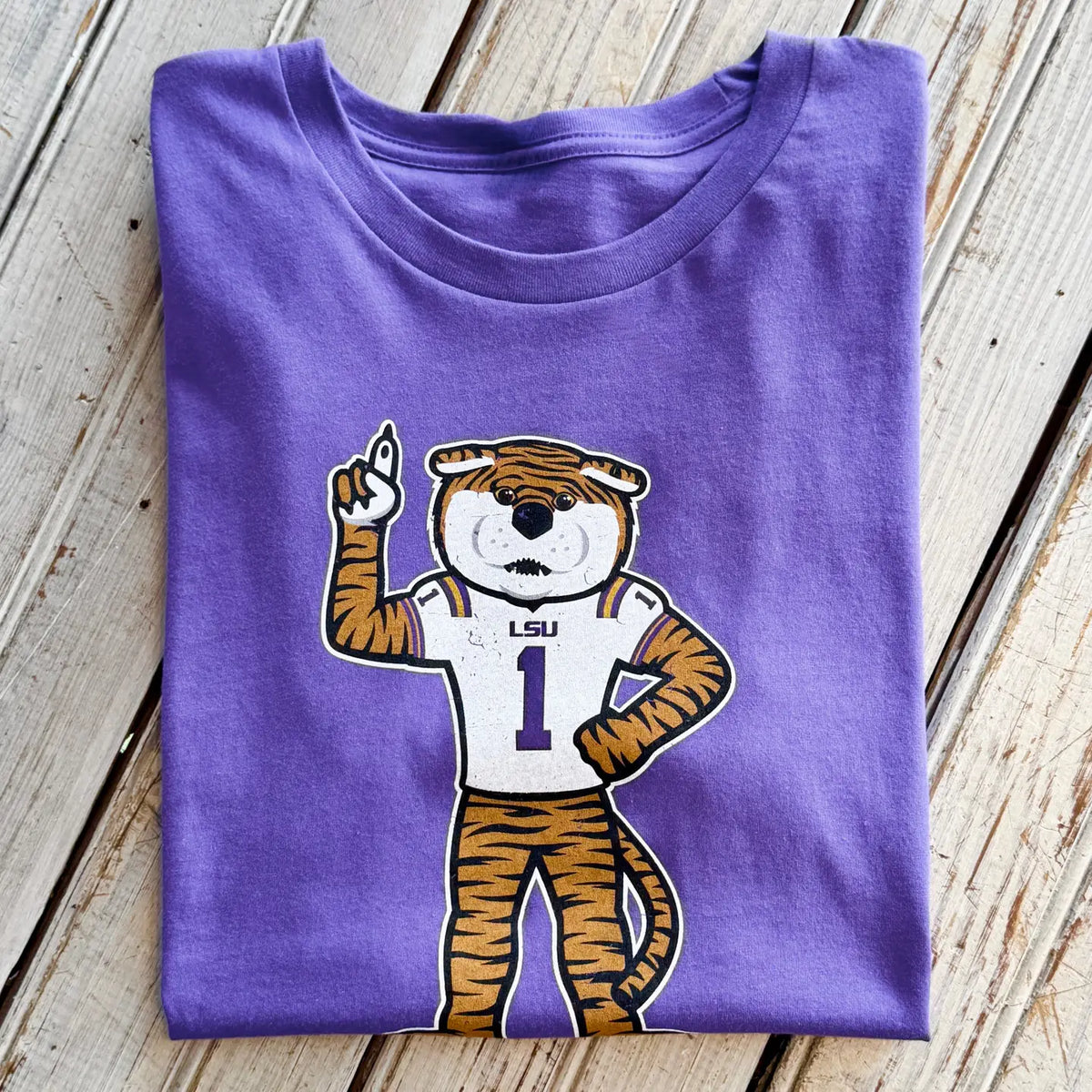 LSU Mike Tee