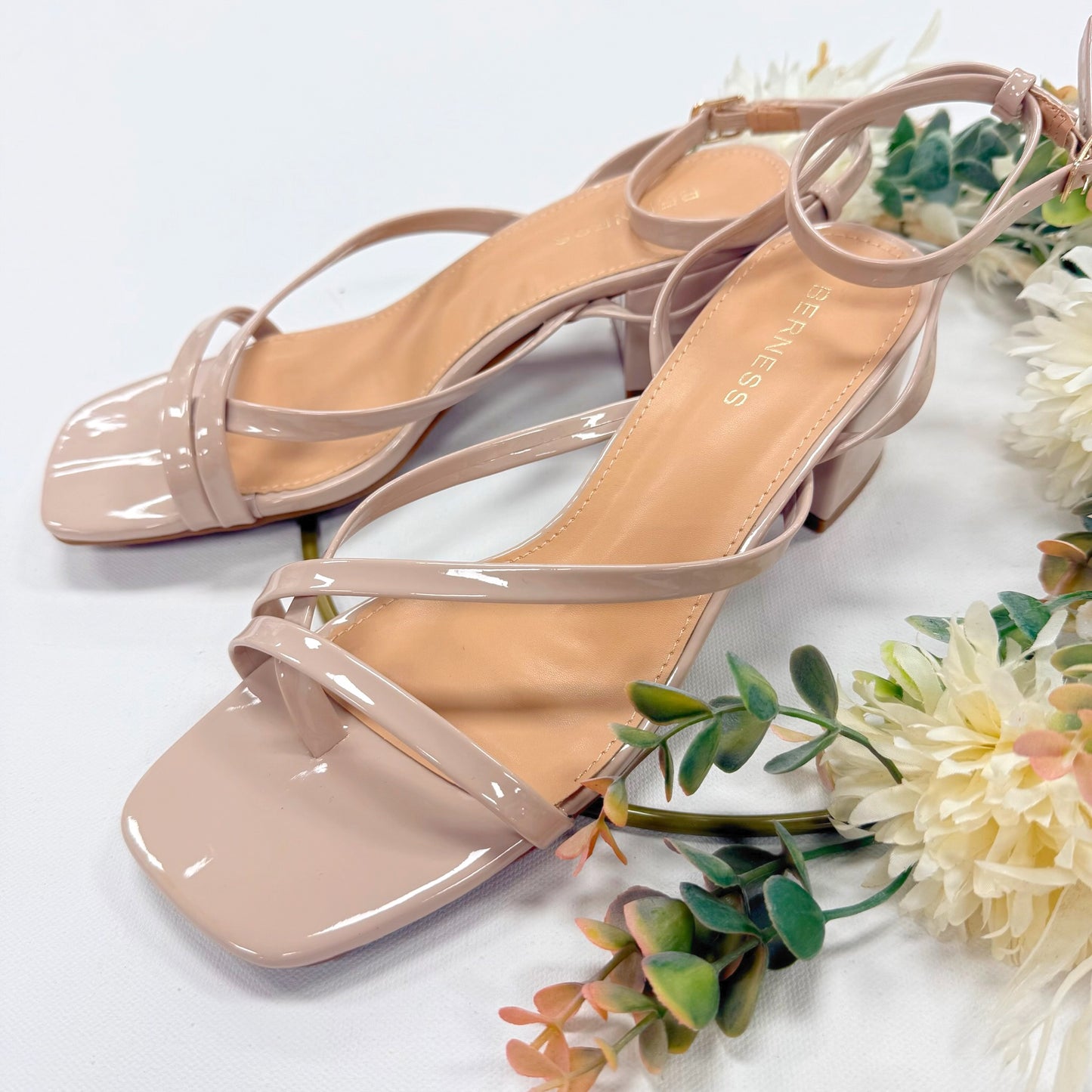 Berness Elara Heel