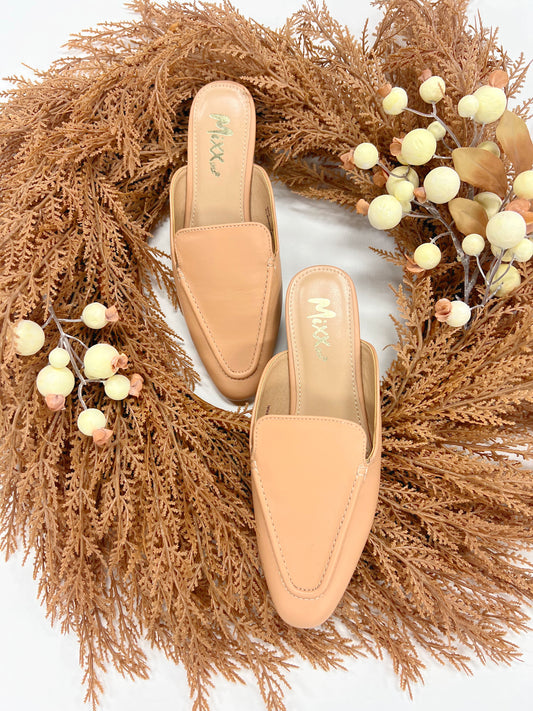 Mixx Shuz Mule in Beige
