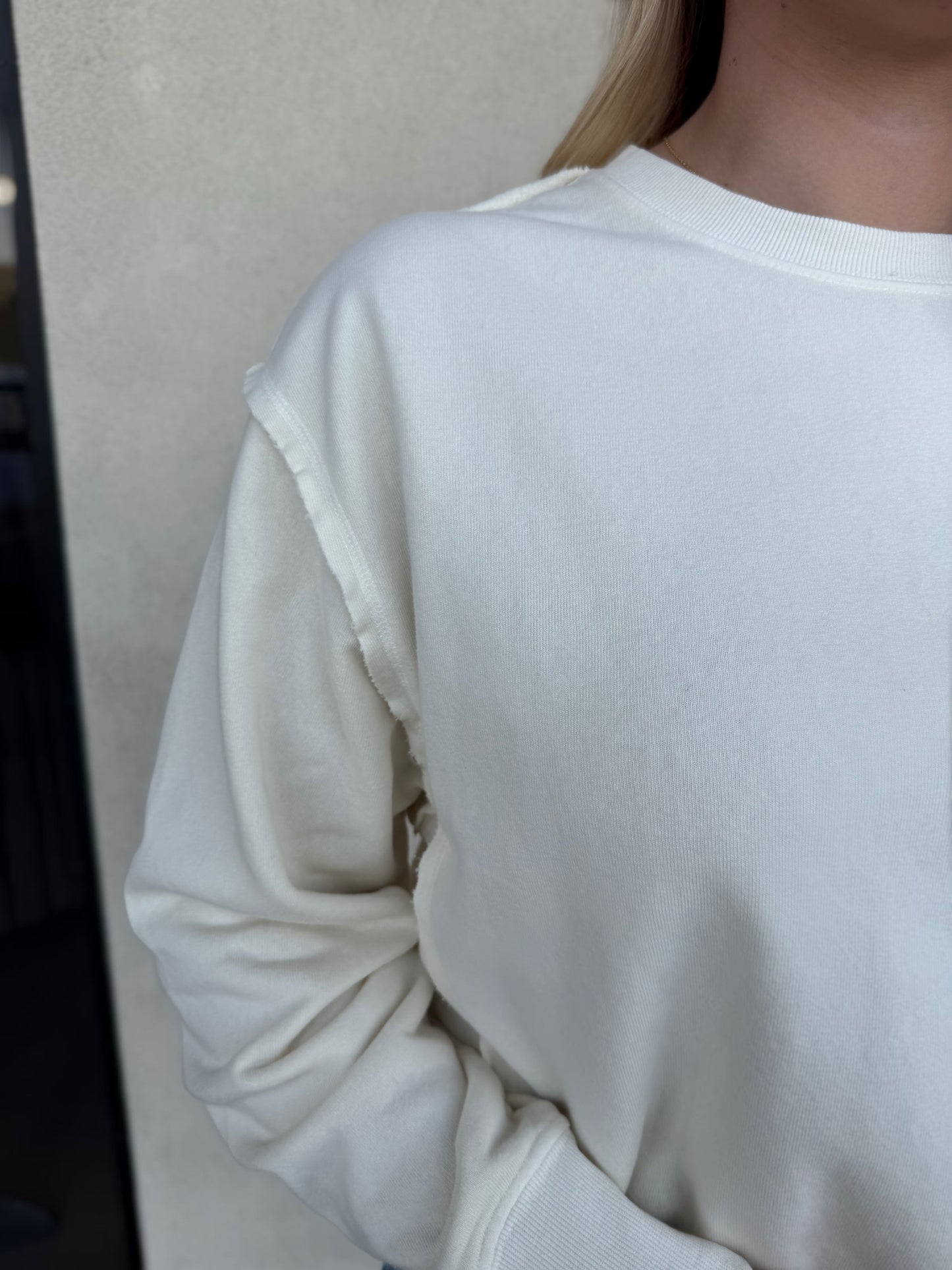 Casual Cream Sweatshirt