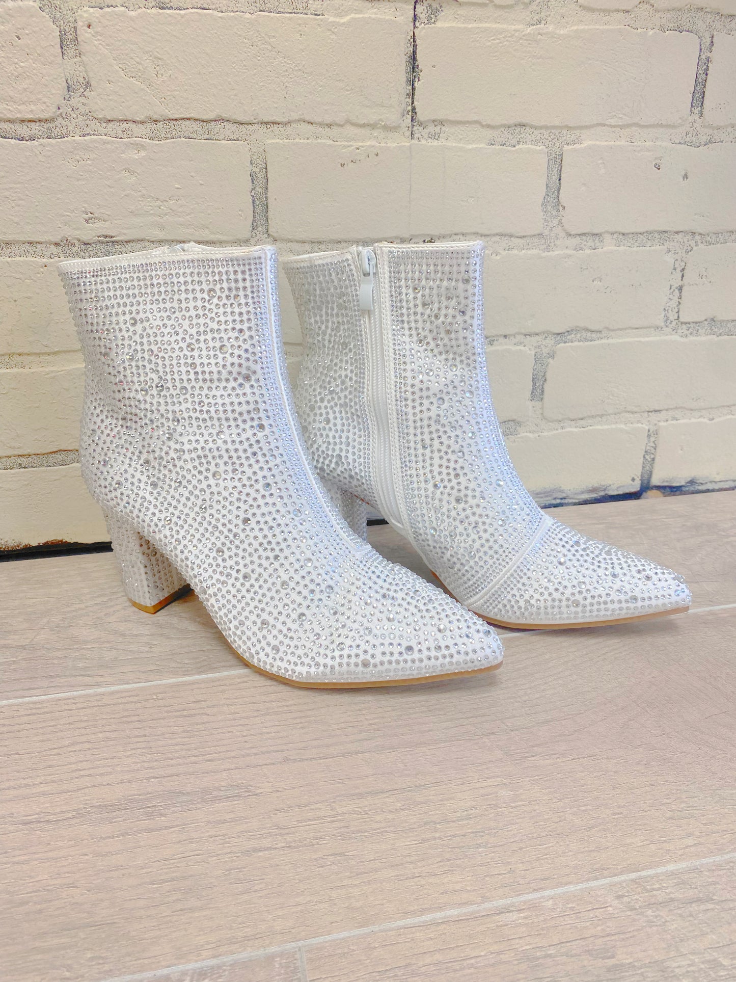 Iceberg White Booties