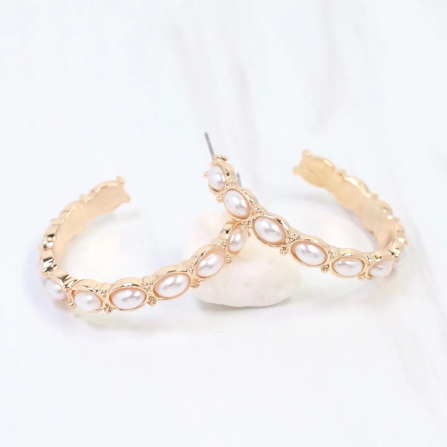 Abington Pearl Hoops