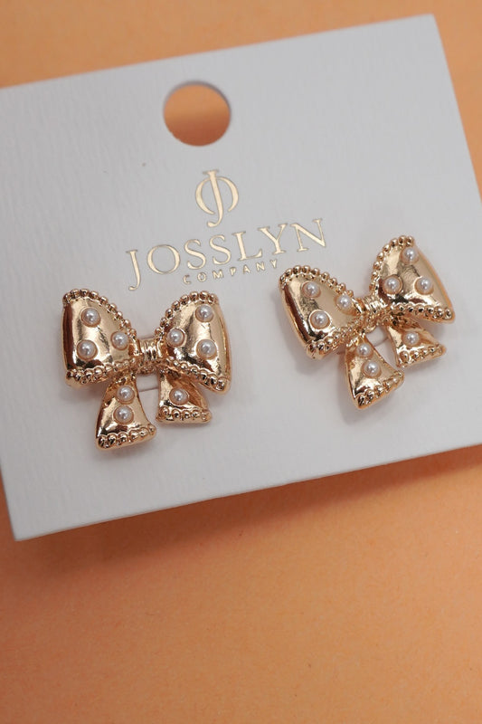LUXEry Pearl Studs