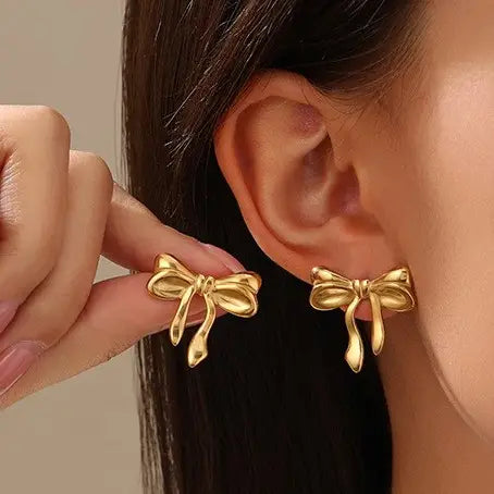 All Gold Studs