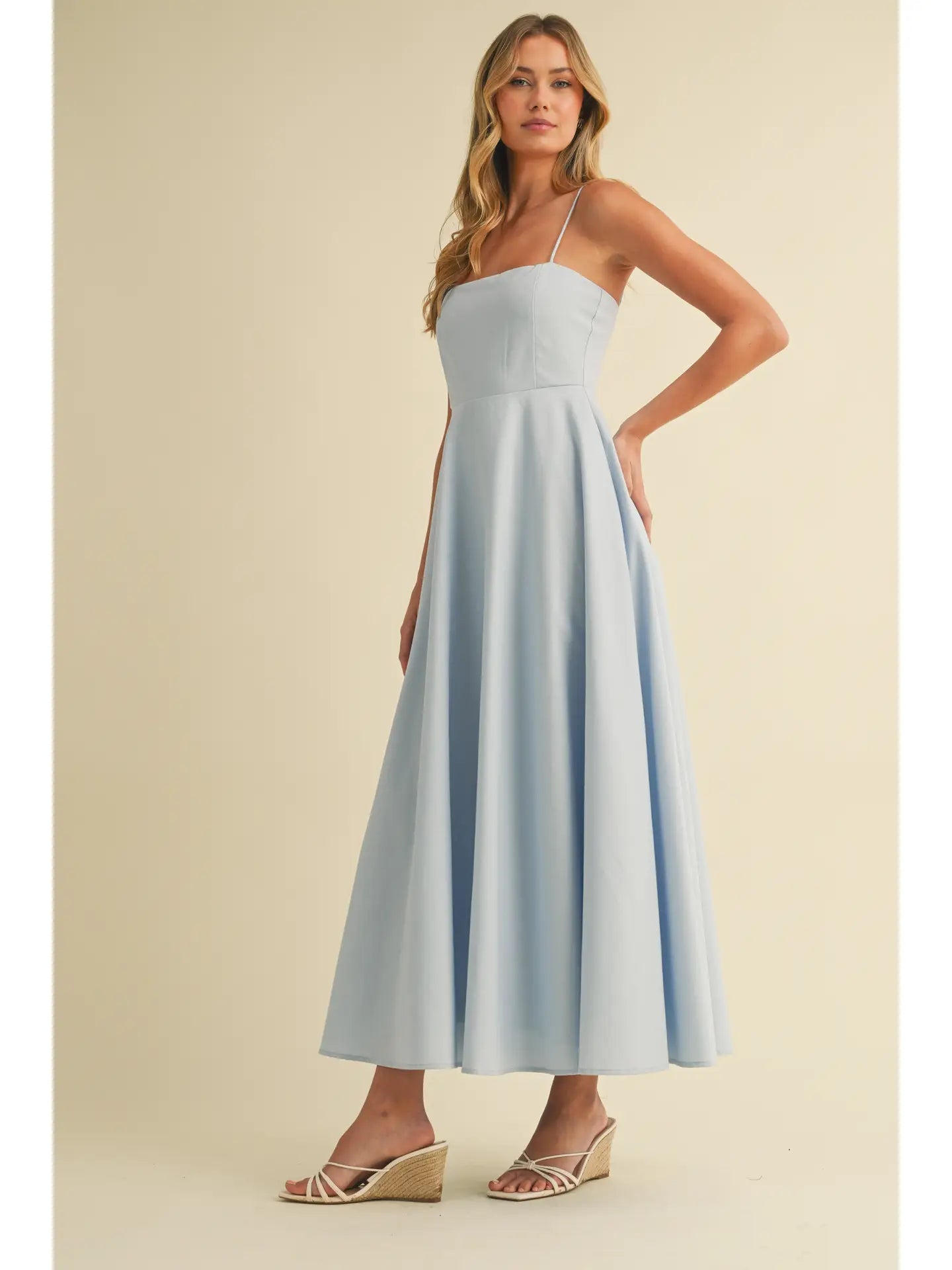 Medium - Full of Flare Midi Dress